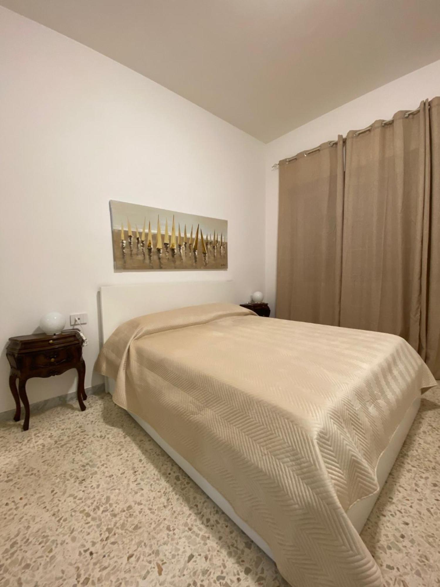B&B Poseidon Fiumicino Bagian luar foto